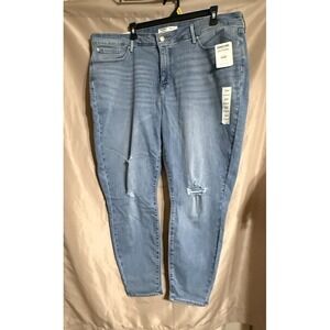 NWT Levi Strauss  Totally Shaping Skinny Slimming Tummy Panel Jeans ‎ 22S/W36L28